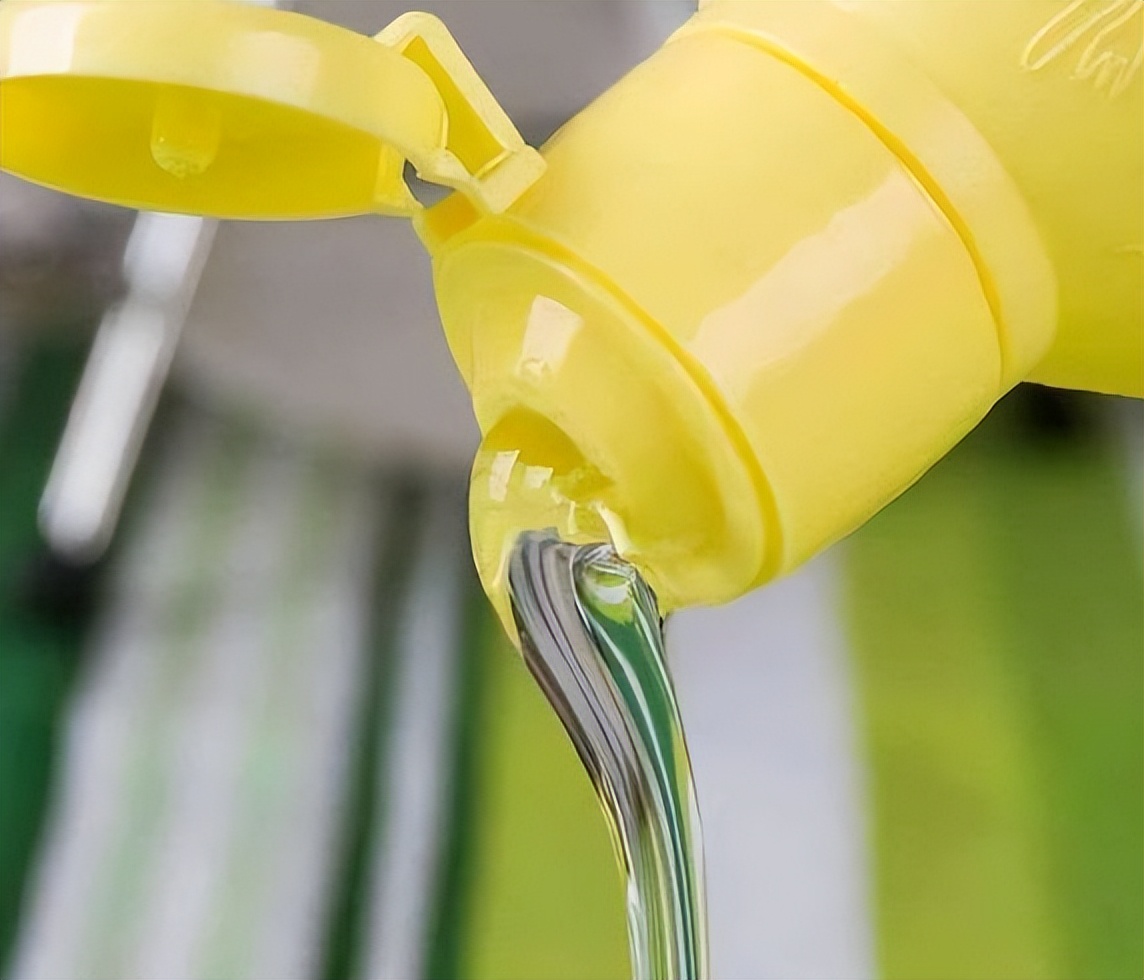 洗洁精对人体到底有没有危害实验,洗洁精对身体有危害吗