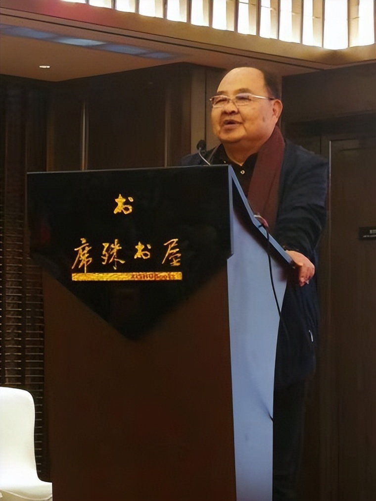 让红色基因薪火相传视频,让红色的基因传承万代千秋演讲