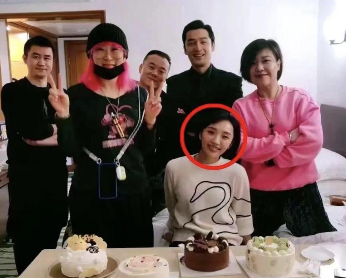 胡歌妻子的父亲做工程母亲教师，果然尤文图斯1-0取胜拉齐奥