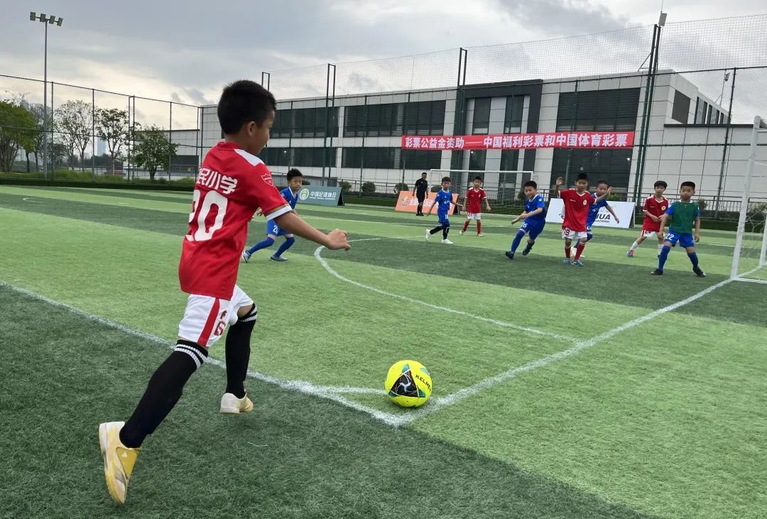 中国城市少儿足球联赛深圳赛区,深圳新鹏城中国青少年足球锦标赛