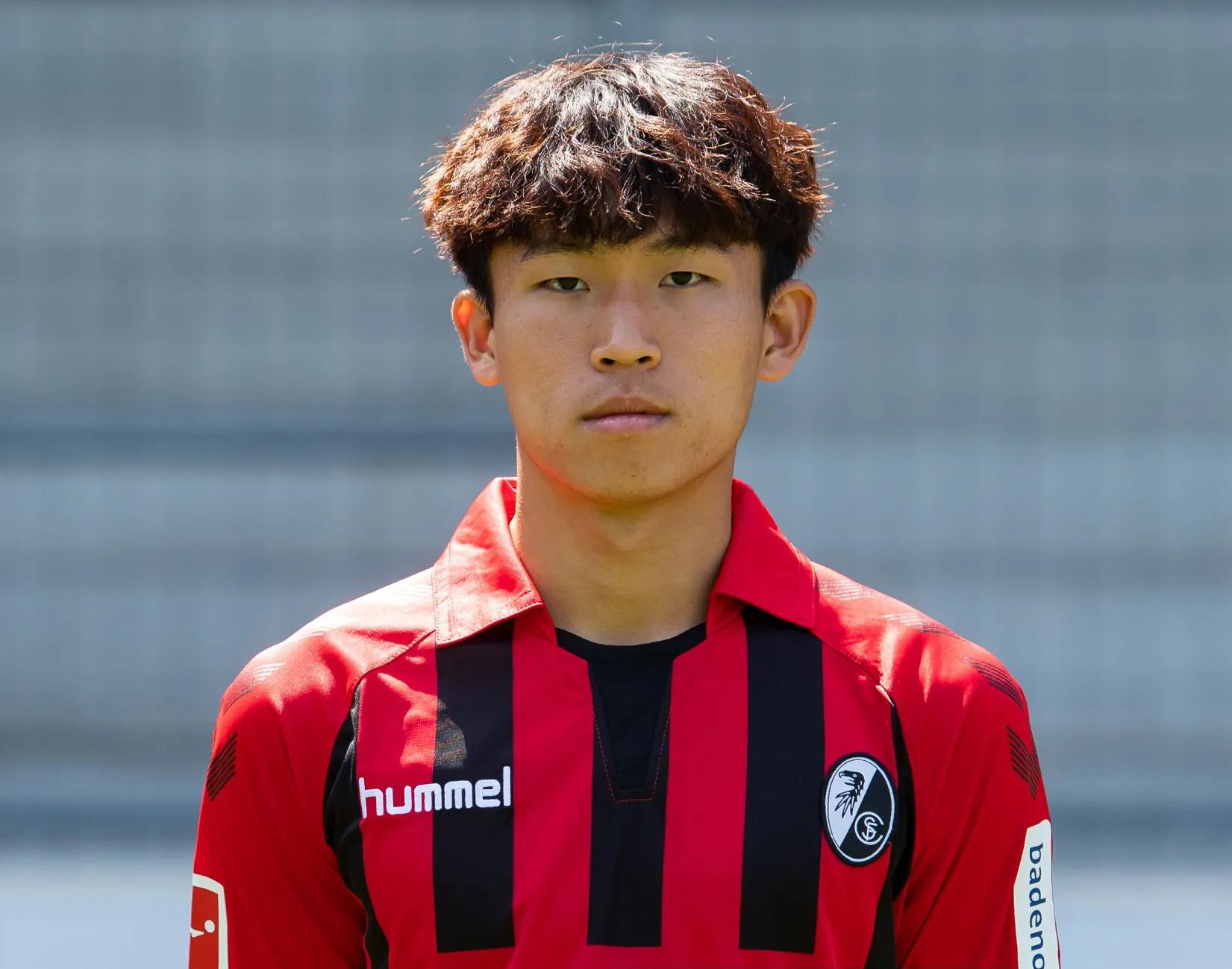 在德甲踢球的韩国球员有哪些,德甲韩国人