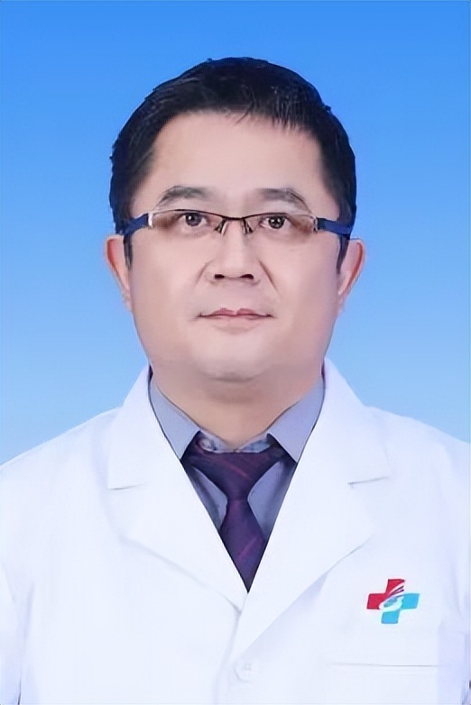 简述高血压降压治疗的原则,难治性高血压的联合降压治疗流程