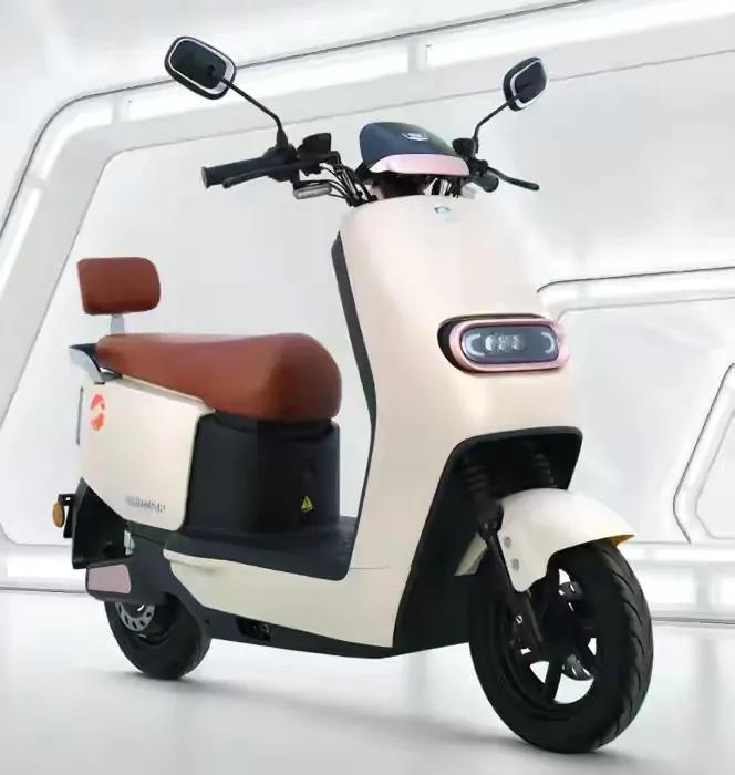 雅迪新能源2022新款,雅迪新能源电动车最新款