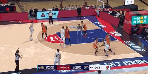 李春江提前猜到杨鸣的绝杀战术，指挥刘铮机智走位断掉赵继伟运球