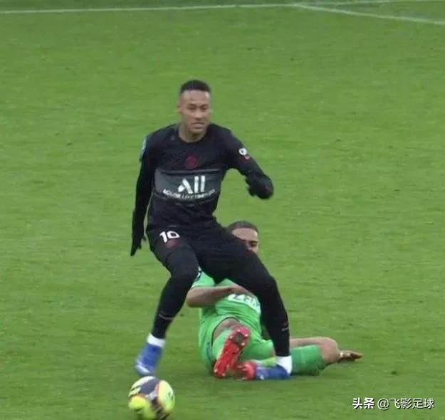 盘点球员受伤的恐怖瞬间,运动员比赛受伤视频集锦