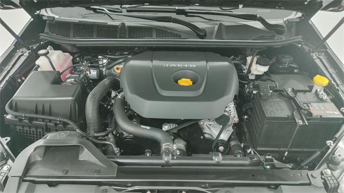 全新一代铃拓pk国产皮卡车,全新江铃铃拓