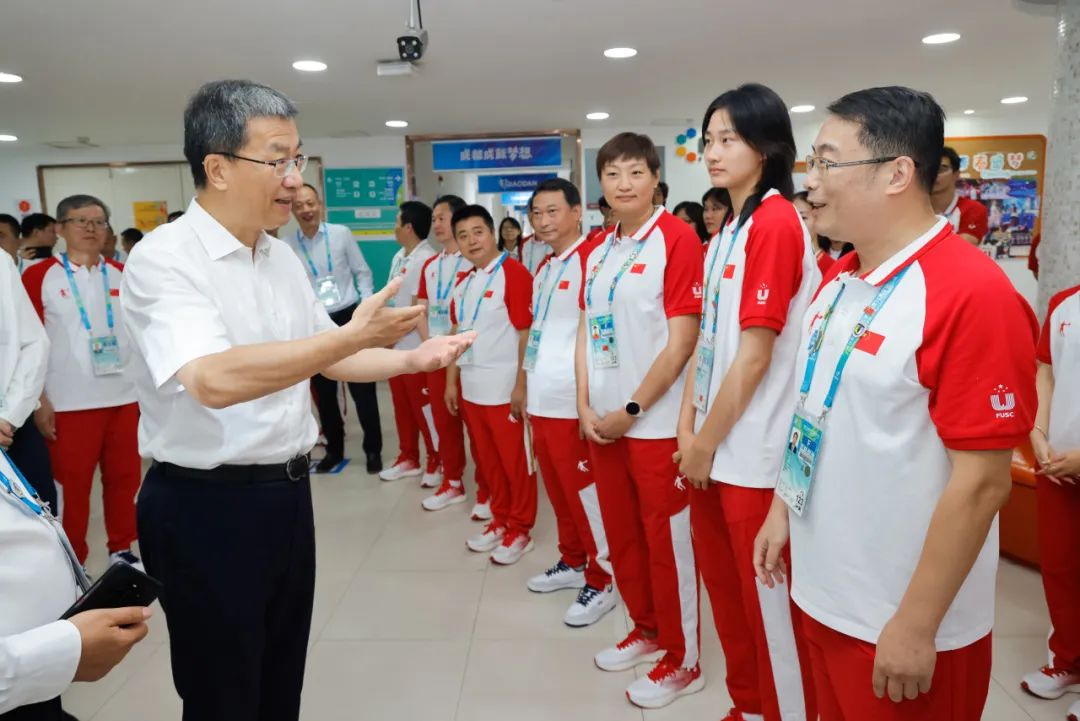 热议！北外“飞鱼”，大运创佳绩