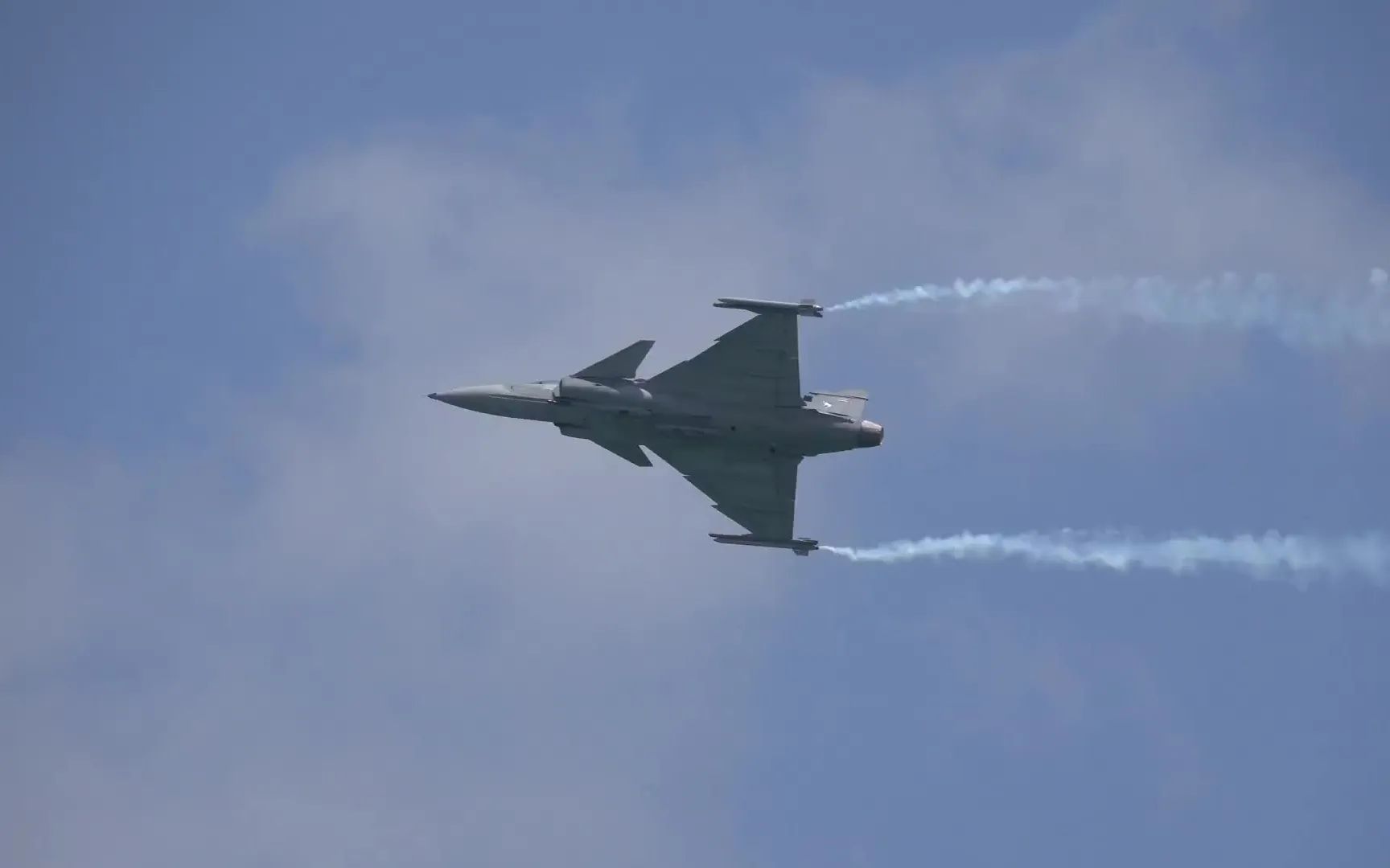 美专家：中国空军歼11A曾败给泰国空军鹰狮，歼10C可夺回胜利