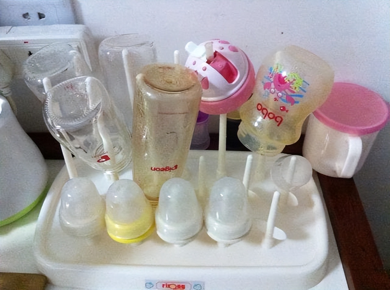 美国雅培奶粉中毒事件是真的吗,雅培奶粉央视曝光