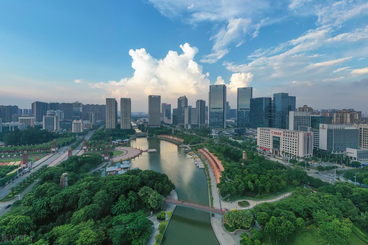 为什么那么多人喜欢在佛山买房,为什么广州有钱人喜欢去佛山买房