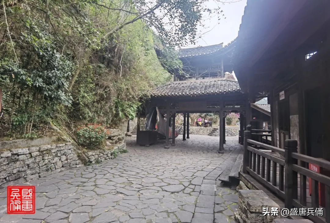 以三峡旅游闻名的湖北宜昌,长江三峡西陵峡美妙风光