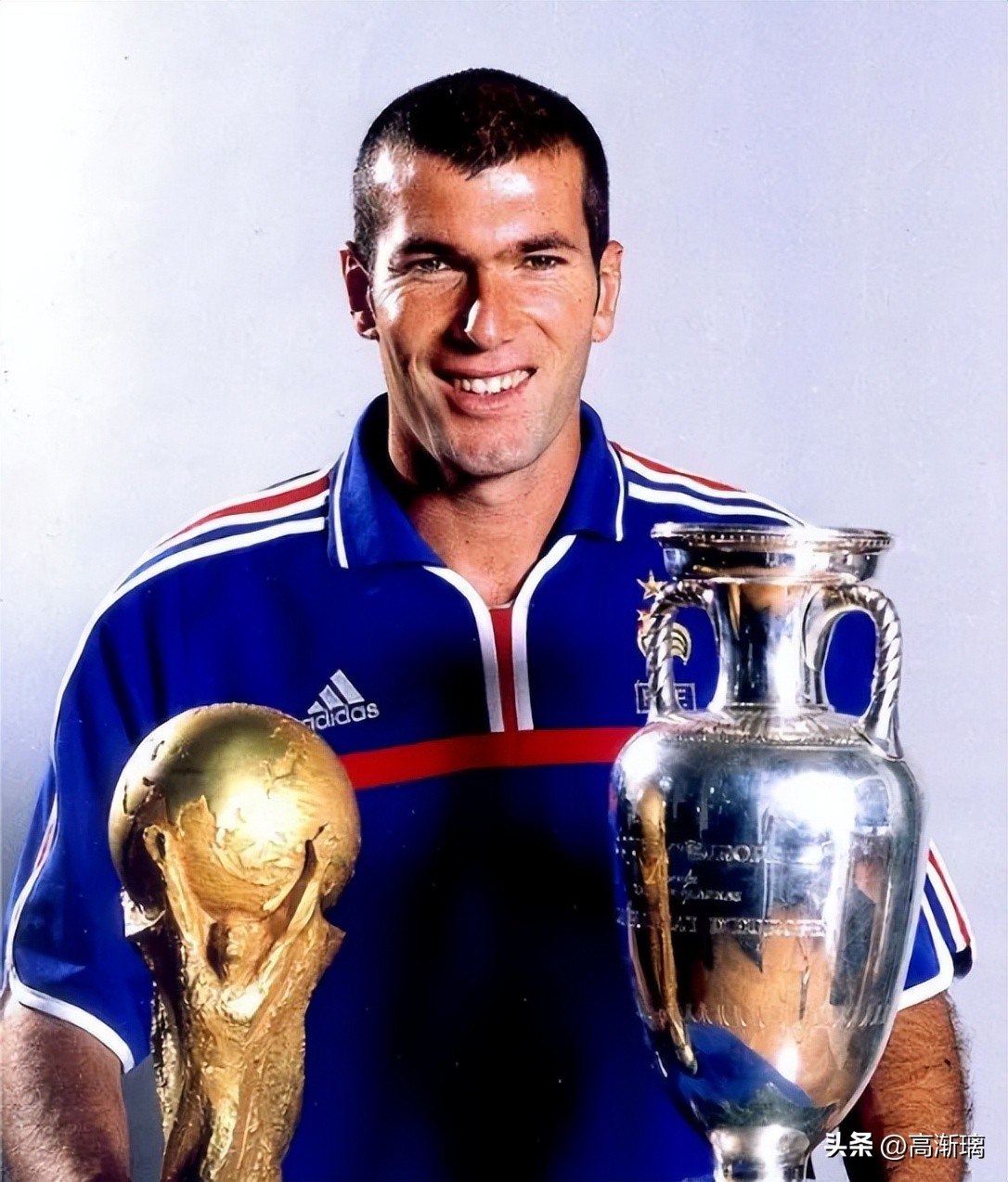 足球大师齐达内形象,艺术大师齐达内