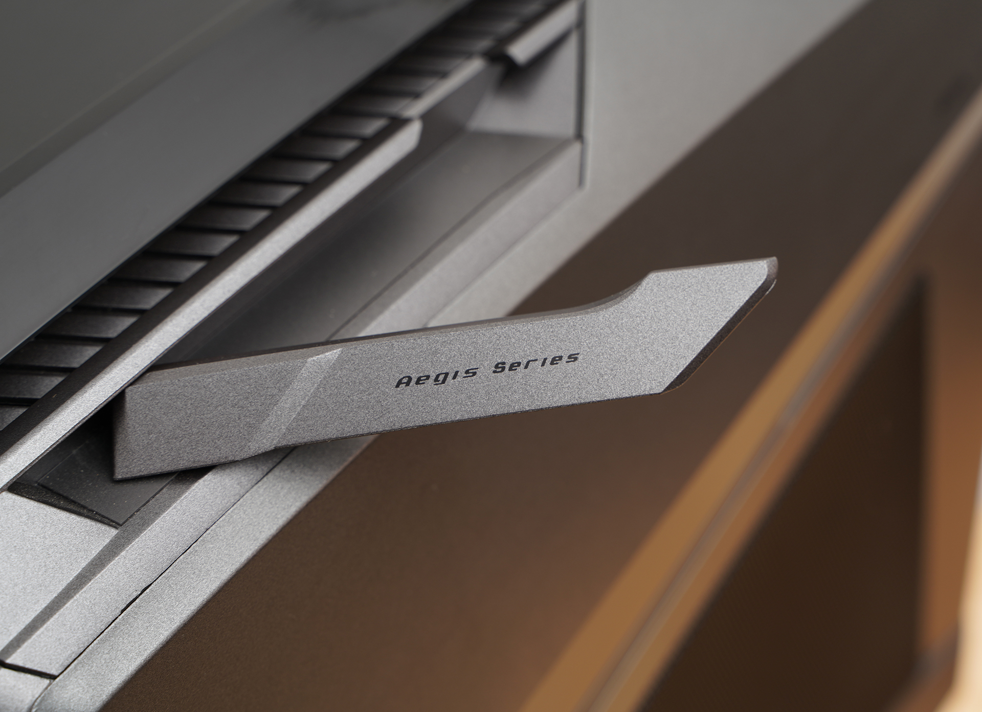 微星宙斯盾ti5值不值得买,微星宙斯盾ti5怎么样