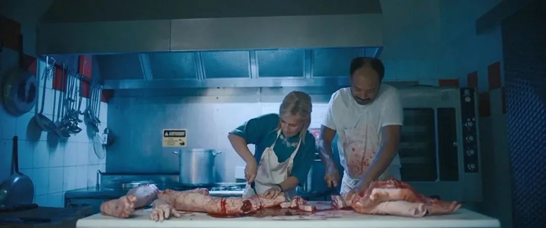 肉店秒变网红店的秘诀，竟然是贩卖人肉？