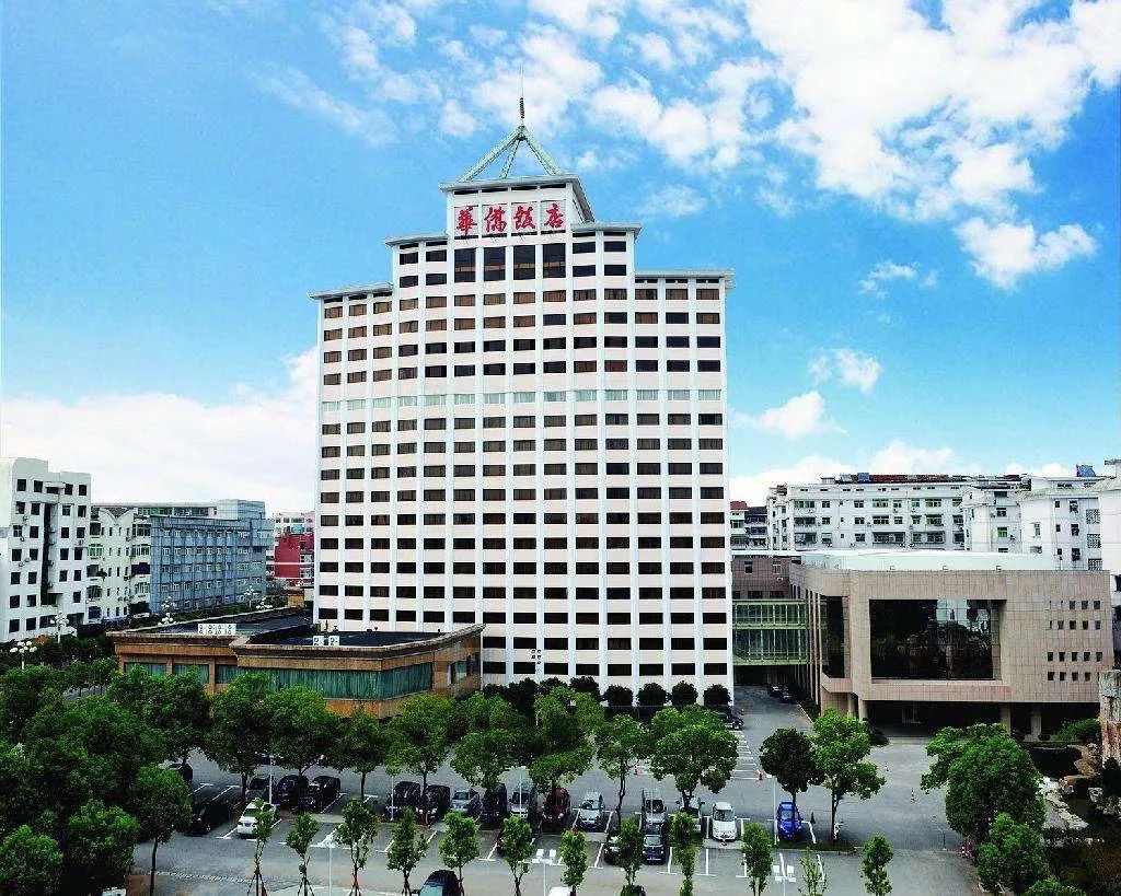 一起约“惠”吧！@上海、全国的游客朋友们，春日游鹰潭优惠来袭