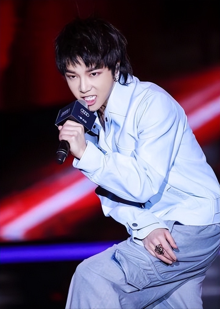 华晨宇综艺爆料,华晨宇综艺澄清