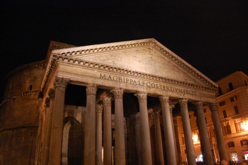 意大利旅游城市地图,世界地图意大利位置