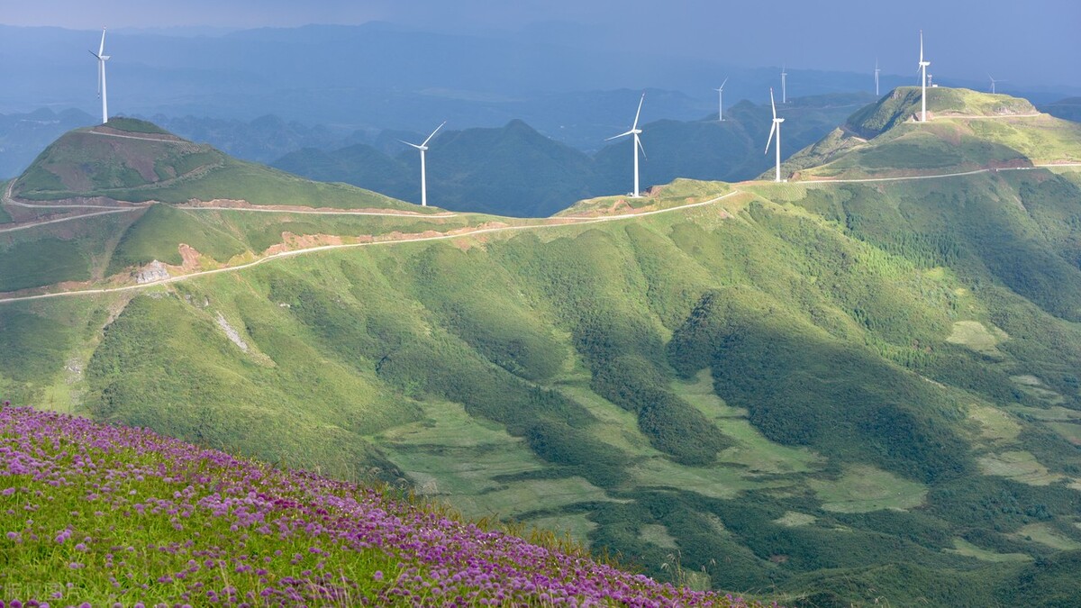 国内最值得自驾的七条绝美路线,此生必去的中国100个攻略