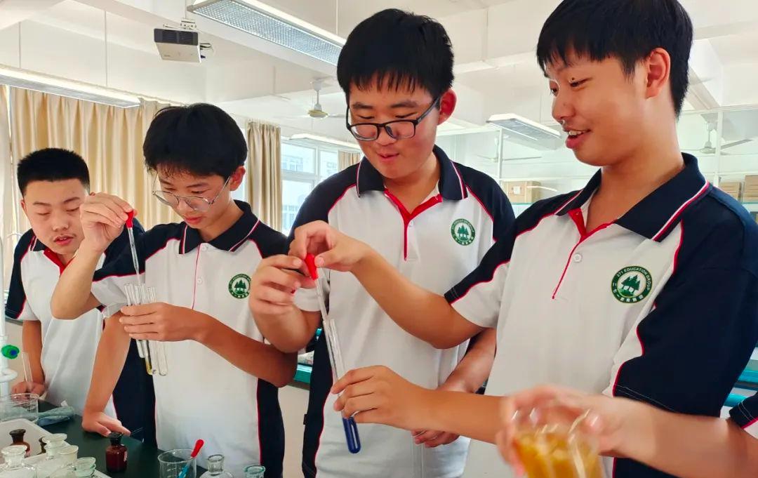 南京宇通实验学校,南京宇通实验学校招生简章