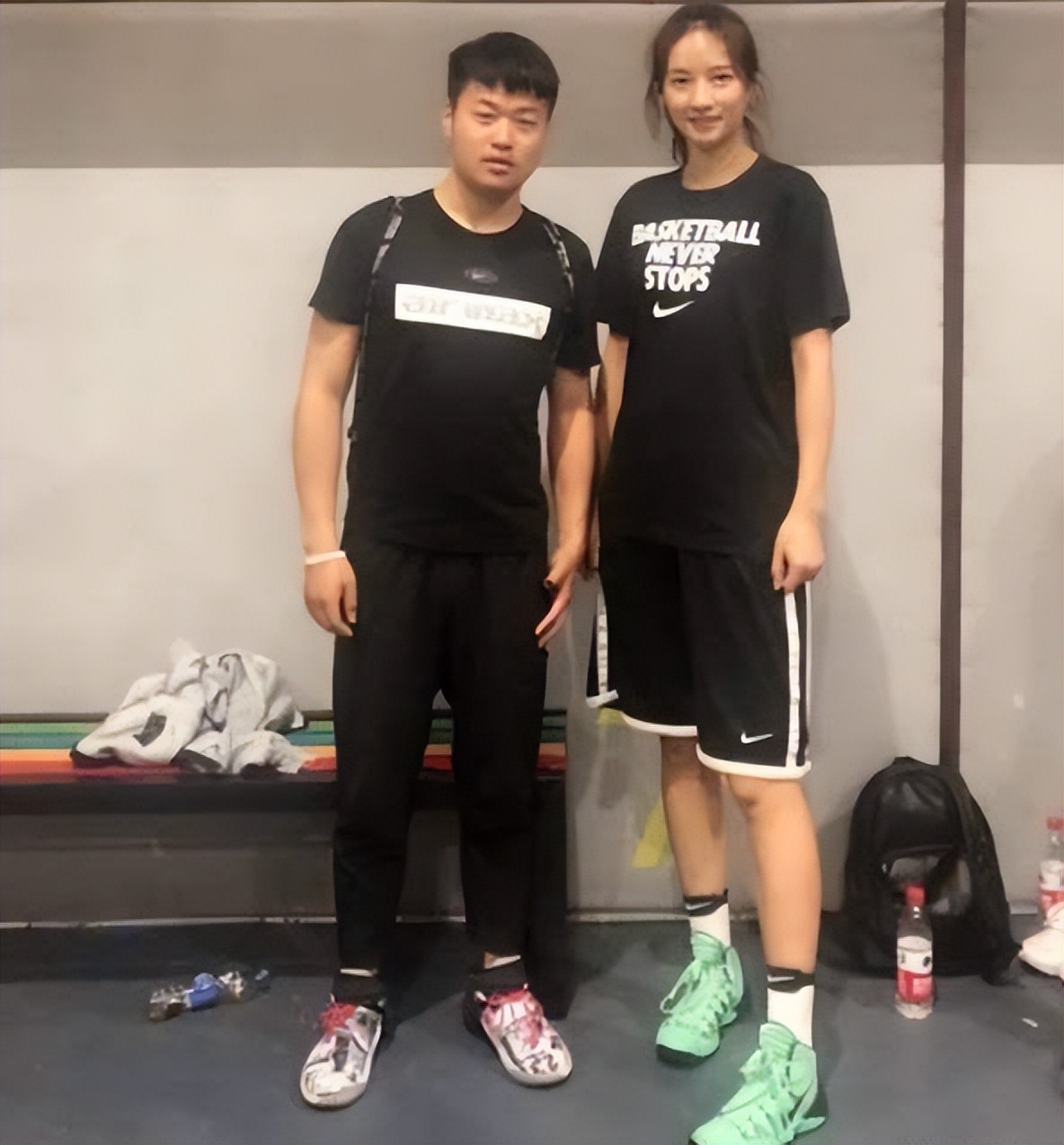 女篮颜值天花板李梦,女篮王思雨成长之路