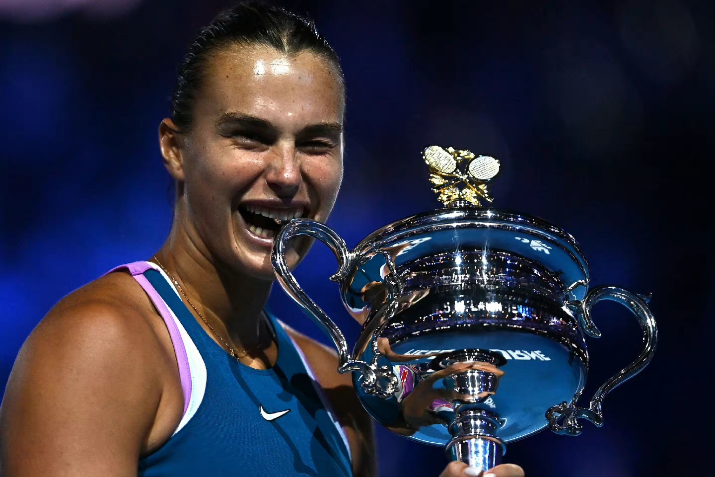 萨巴伦卡美网夺冠视频,澳网冠军萨巴伦卡爆冷出局