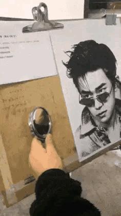 轻松一刻：光头，手机拿不到，你好歹捏个饺子吃啊，贼不走空