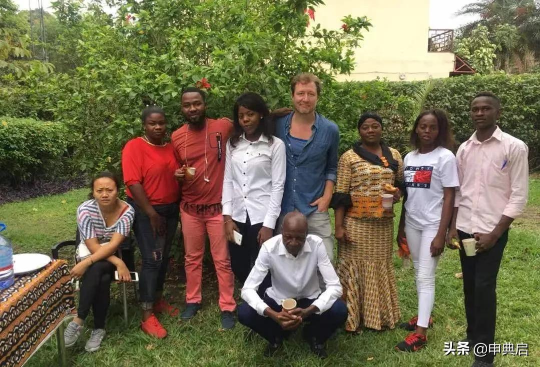 年少辍学的川南打工妹，勇闯非洲刚果10年，远嫁黎巴嫩基督徒生活