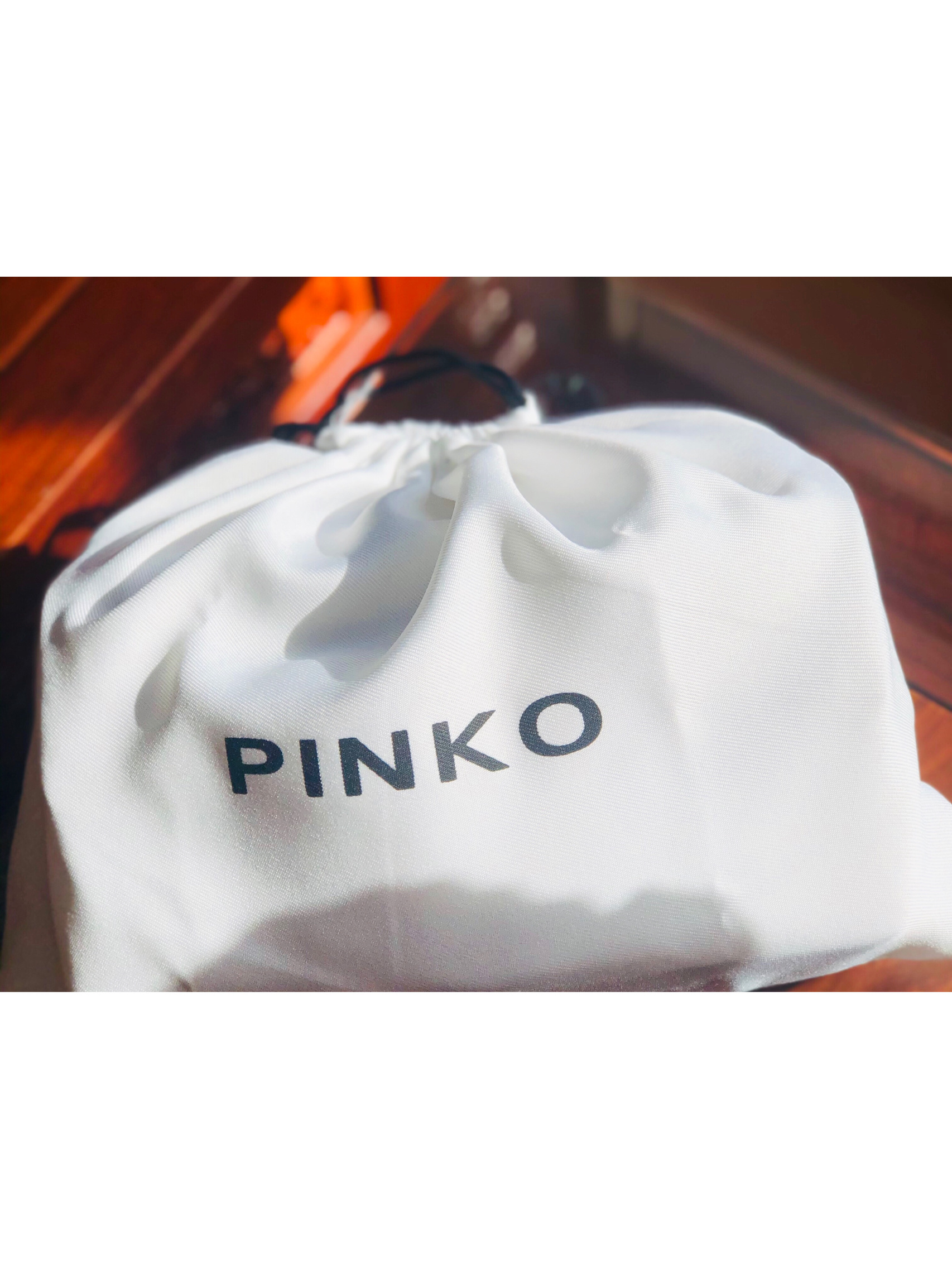 pinko压花燕子包哪款好看,pinko燕子包新款mini包