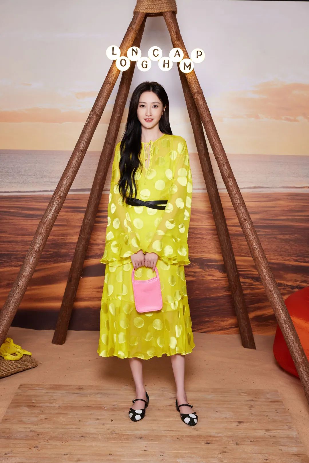 衡山路再次挤满了年轻人，竟是因为Longchamp来了？！