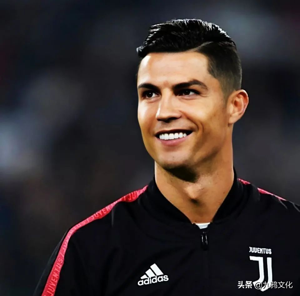 c罗不喝可口可乐蒸发多少亿,c罗喝水事件