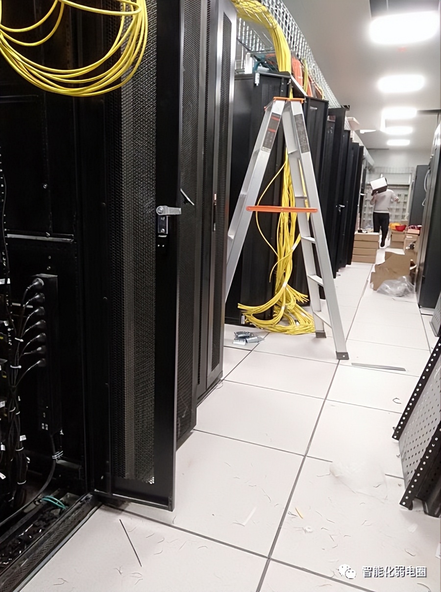 机房搬迁报价清单,弱电机房建设全套cad图纸