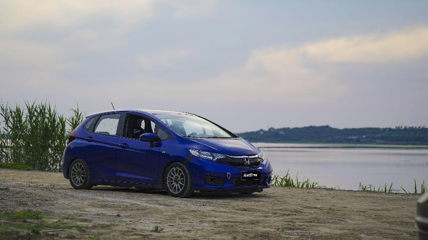 飞度二代改涡轮0-100加速,平民改车之本田飞度