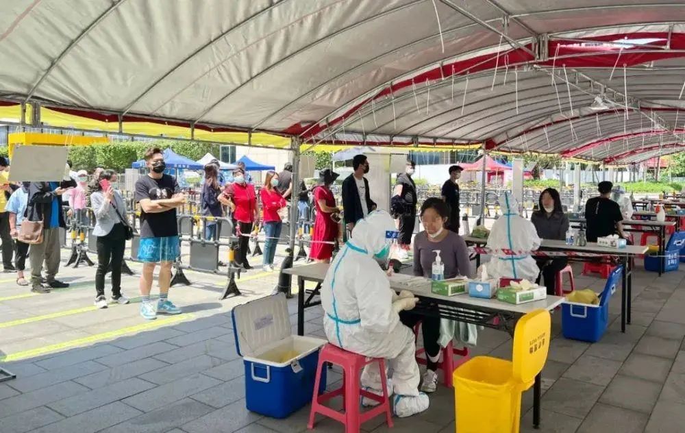 日薪一千招聘核酸采样员,日薪500元以上的工人