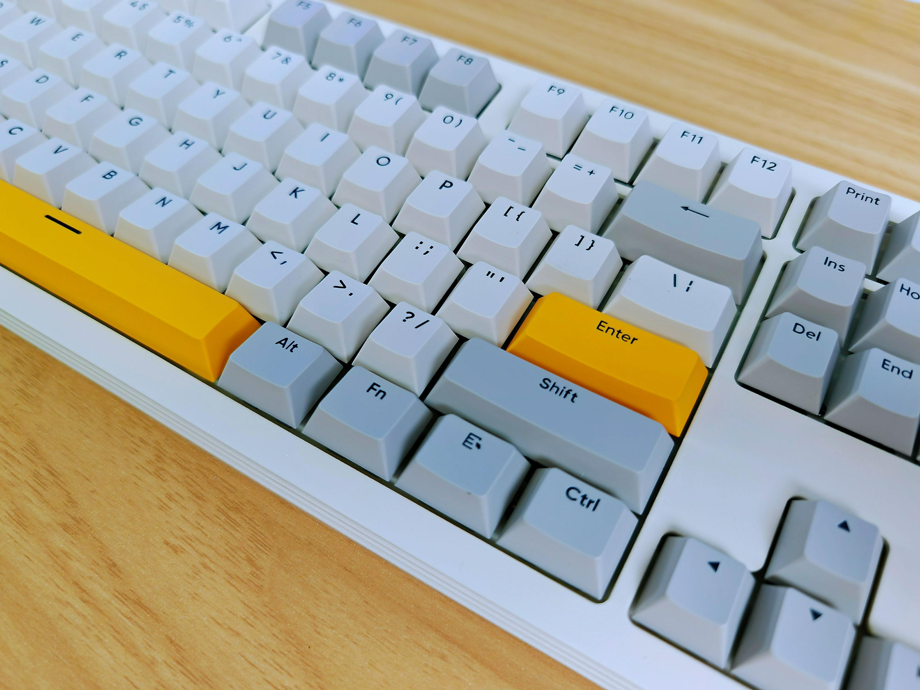 2kg的键盘推荐,机械键盘超高颜值