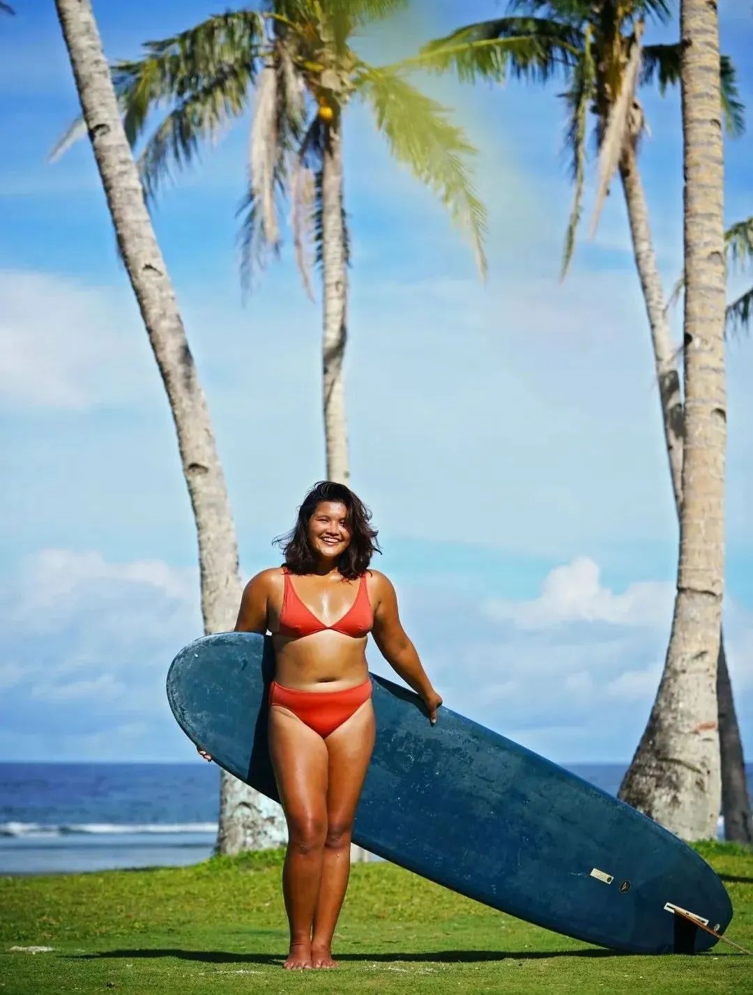 超好看的泳衣推荐,小众的连体泳衣靓丽而又优雅