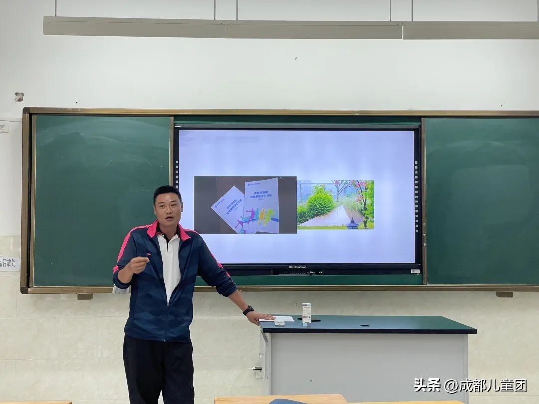 从教16年，带出3名高考体考满分学生，他说“体育升学”这条路，选择学校很重要