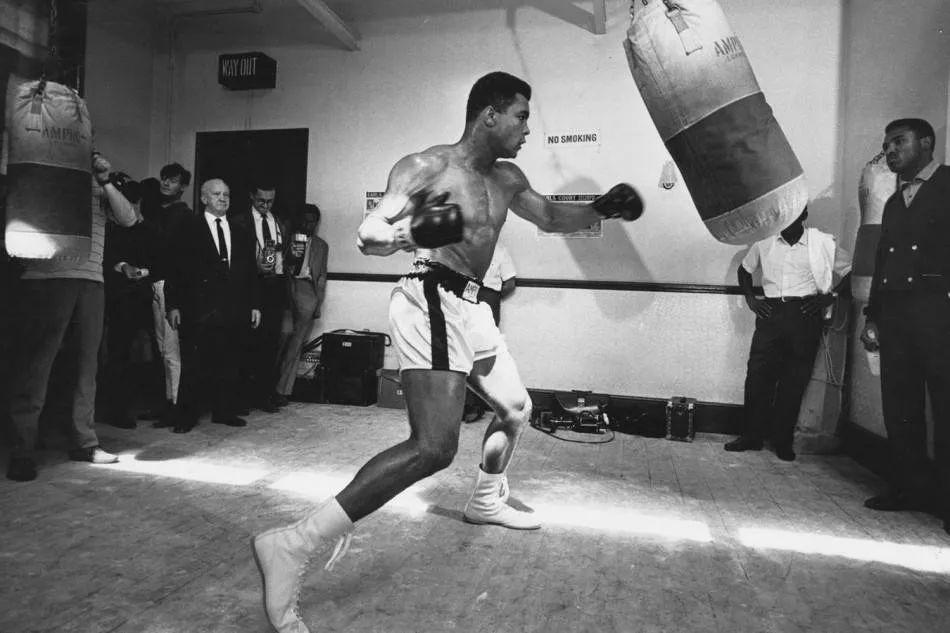 这位现代体育经纪之父，如何成就一个明星经纪帝国？