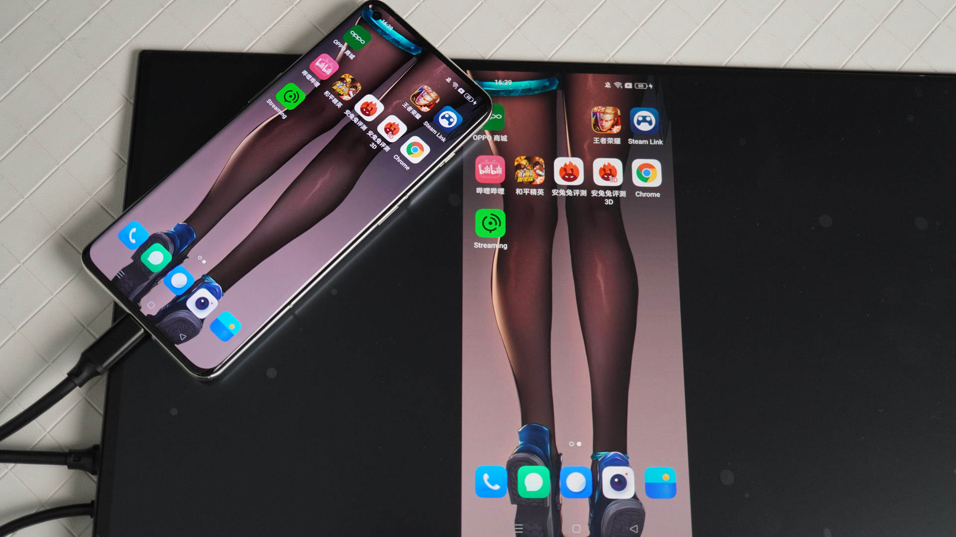 oled显示器天花板,16寸的oled显示器