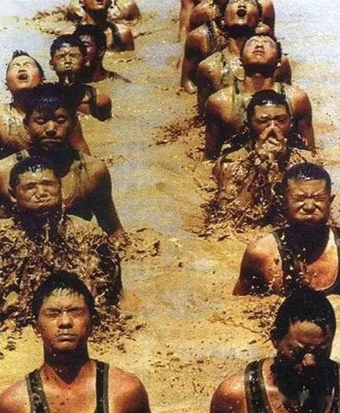 98抗洪荆州大堤有没有决口,98年长江抗洪牺牲了多少官兵