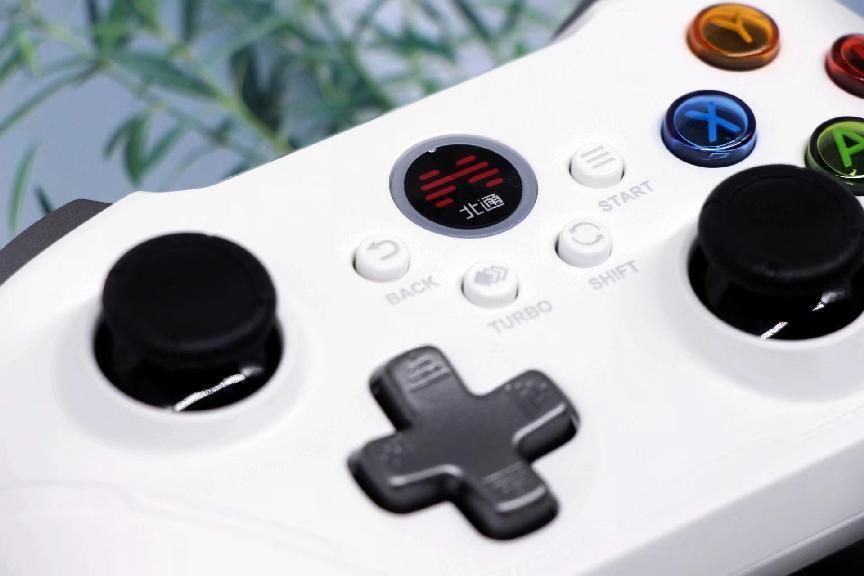 从入门到旗舰手机,入门多模手柄