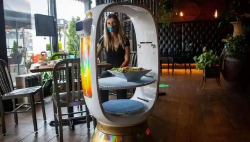 90后女生出差住酒店的生活,90后姑娘在酒店住两个月