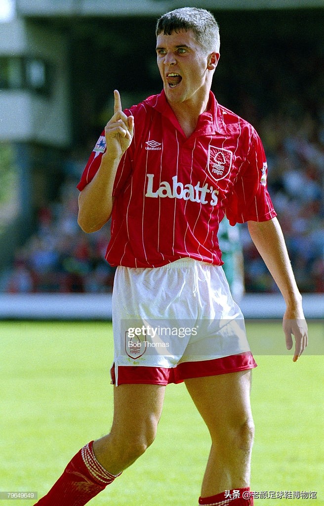 英国足坛四位顶级球星代言的超冷门球鞋，国内球迷可能从来没见过