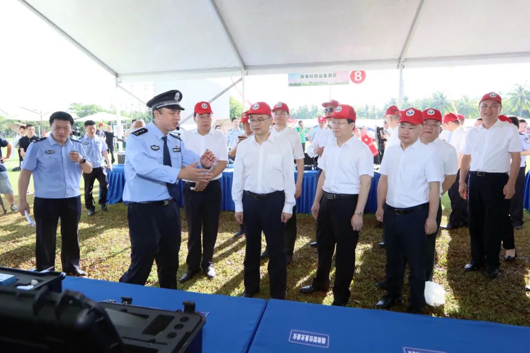 2023年“6·26”国际禁毒日海南自由贸易港封关前禁毒三年“固本防风险”启动仪式暨*品毒**销毁活动在海口举行