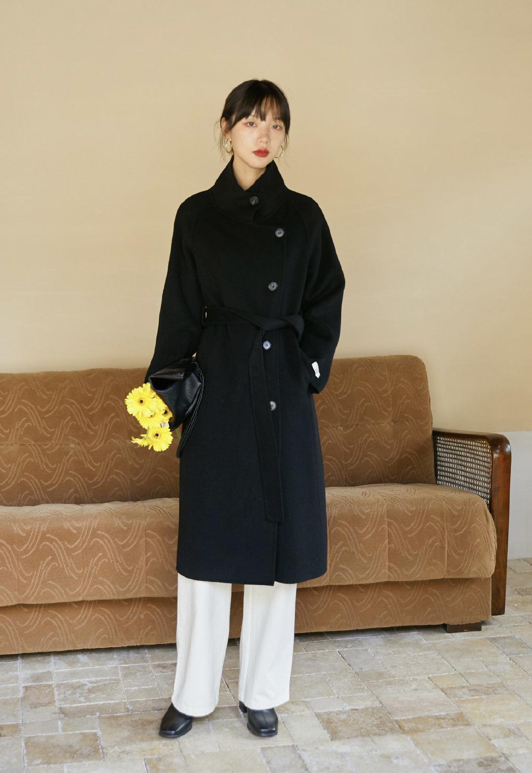 4种风格20套气质穿搭照着穿就对了,18套简单利落的冬日时髦穿搭