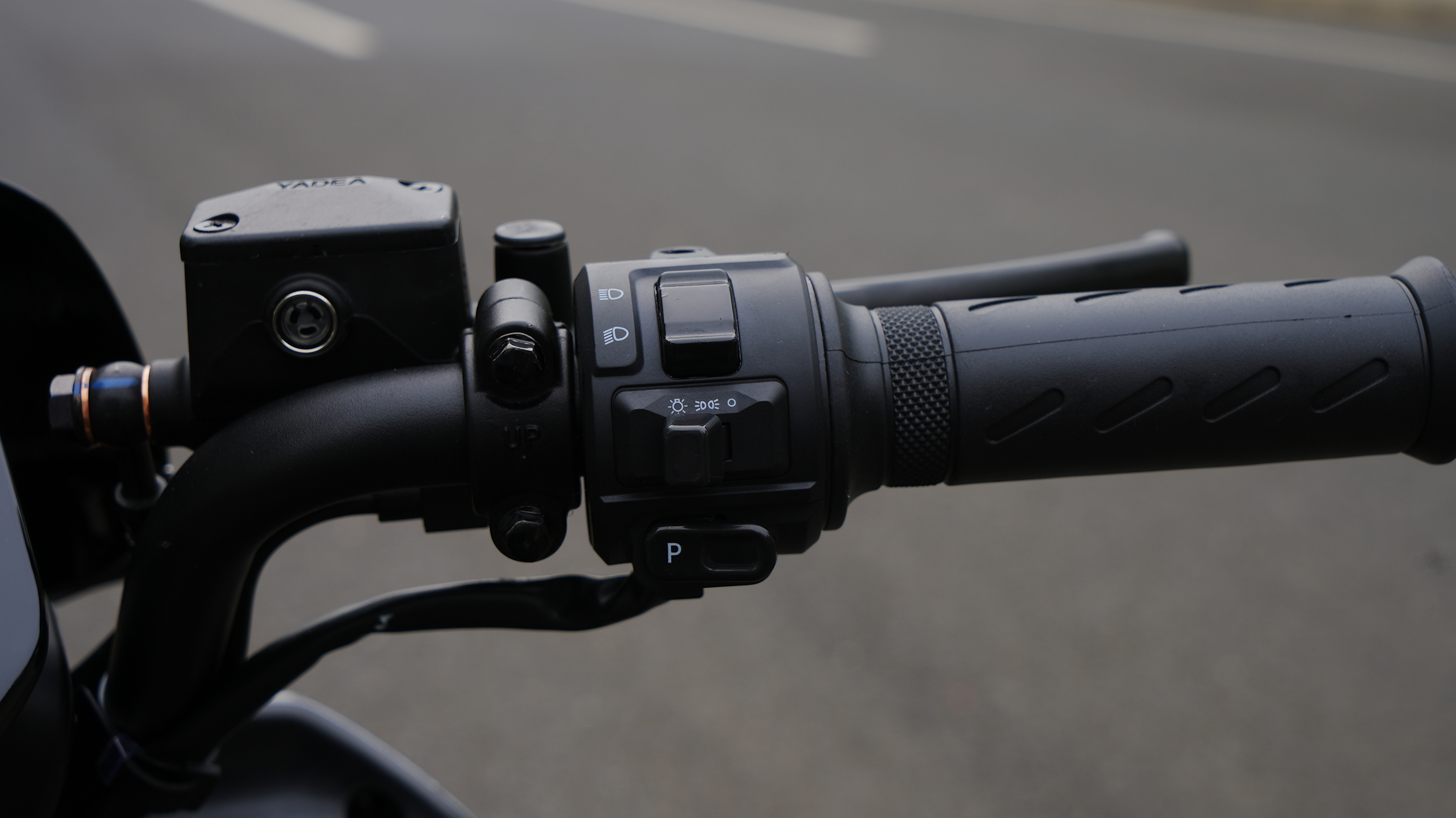 电动车座椅买哪种好,猛马电动车怎么选