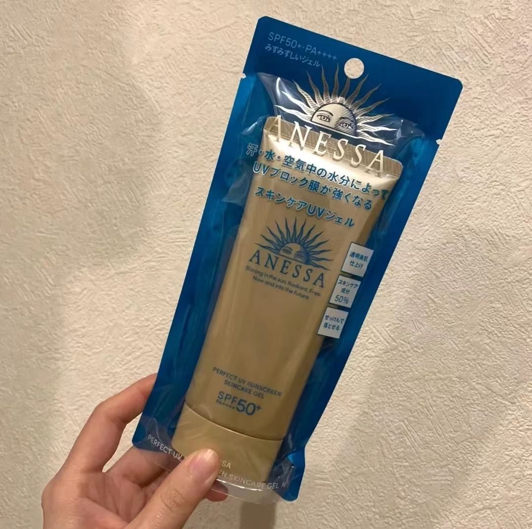 屈臣氏什么防晒霜好用平价,屈臣氏好用防晒霜推荐学生