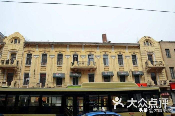 哈尔滨步行街的石头介绍,哈尔滨的石头