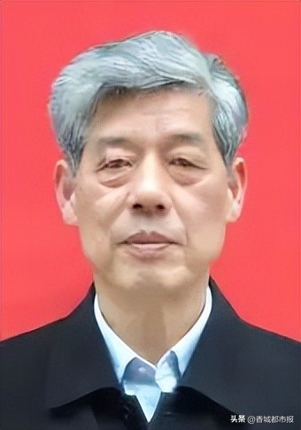 身边榜样点燃向上向善引擎！第三届咸宁市道德模范名单揭晓