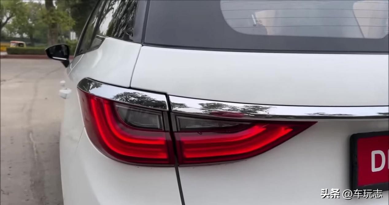 比亚迪e6新能源汽车新款,e6比亚迪新能源汽车