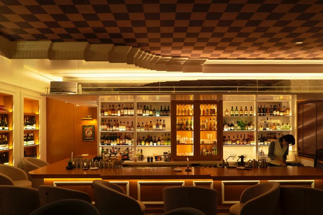 _,¦3」∠_想空腹在杭州酒吧正经喝醉，可真难！